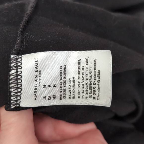 American Eagle Black Athletic Hooded Sweatshirt Hoodie Zip Pockets Size Medium - Picture 6 of 7
